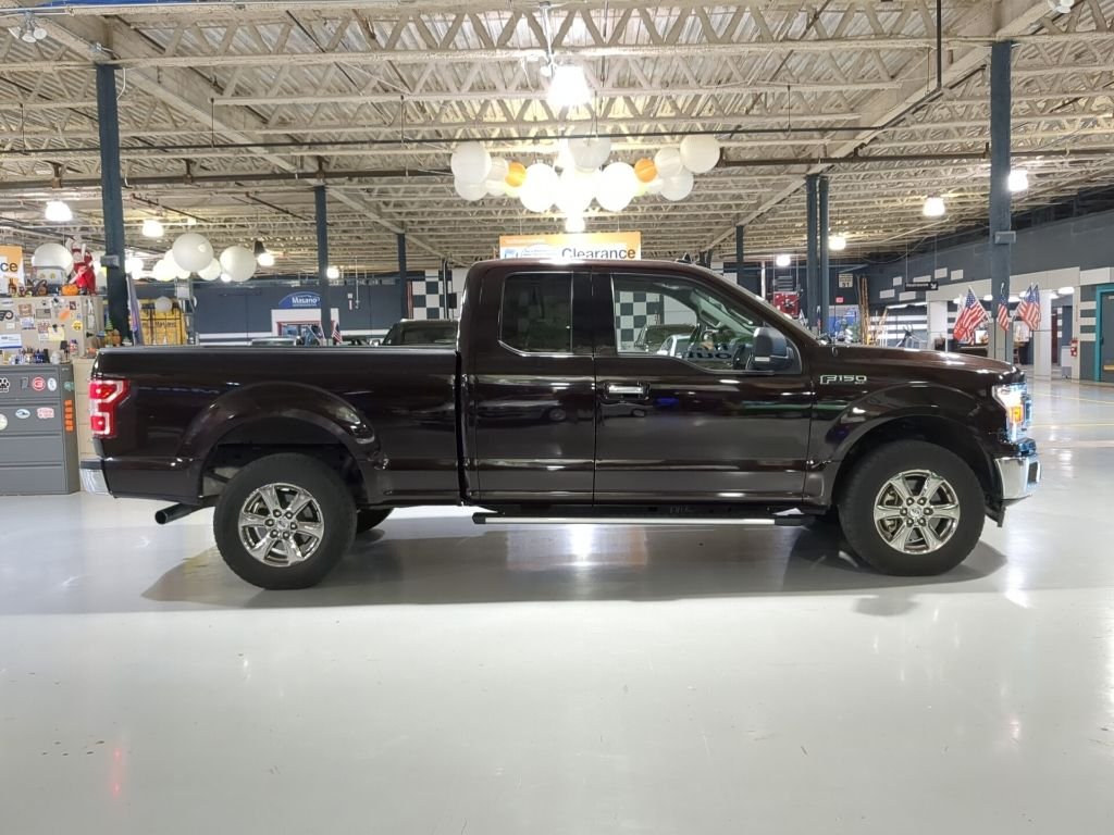 Used 2020 Red Ford XLT image 7