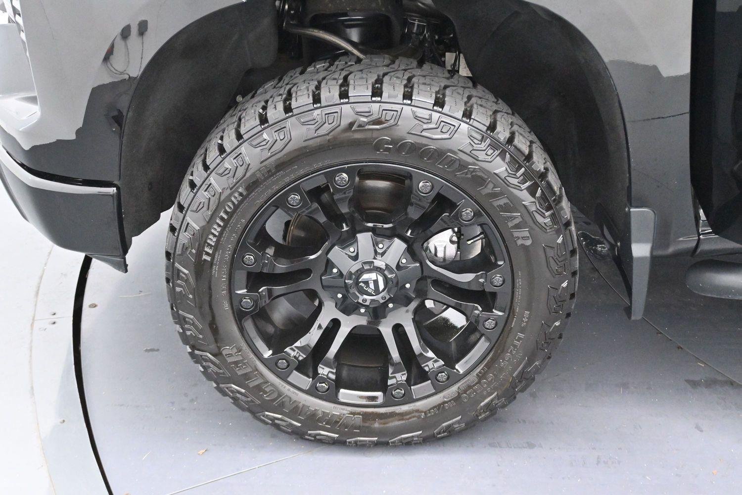 Used 2022 Black Chevrolet LT Trail Boss image 29