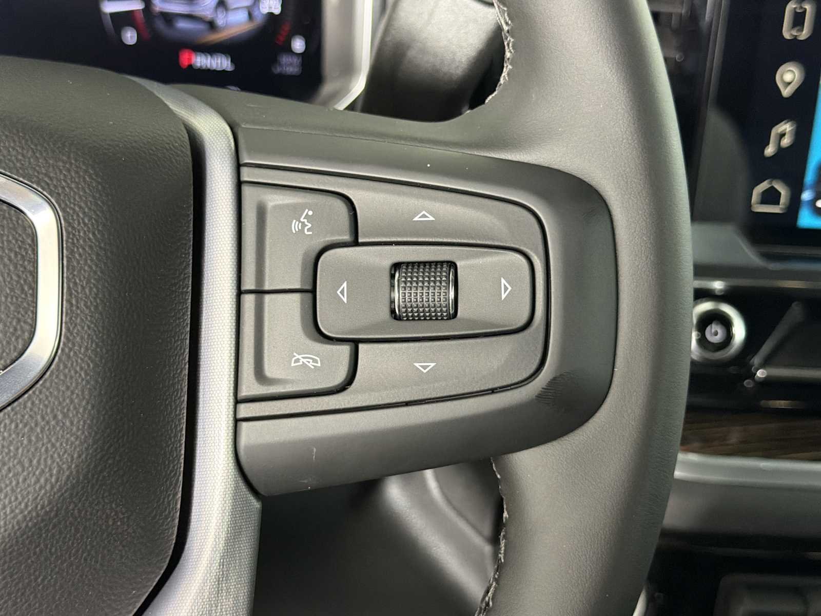 New 2026 Sterling Metallic GMC Elevation image 7
