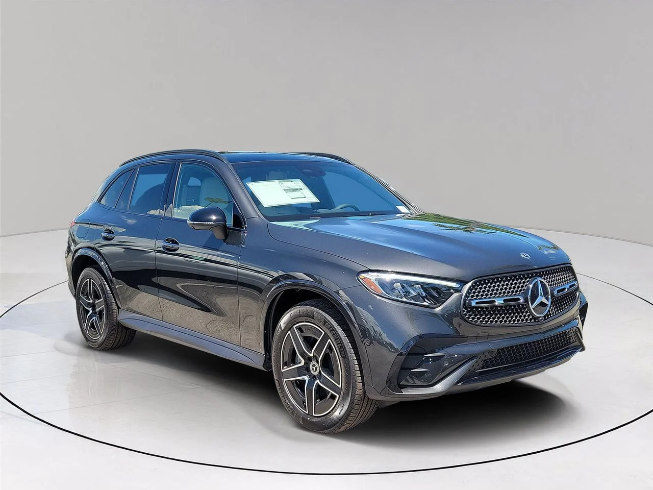 New 2027 Graphite Grey Metallic Mercedes-Benz GLC 300 image 3
