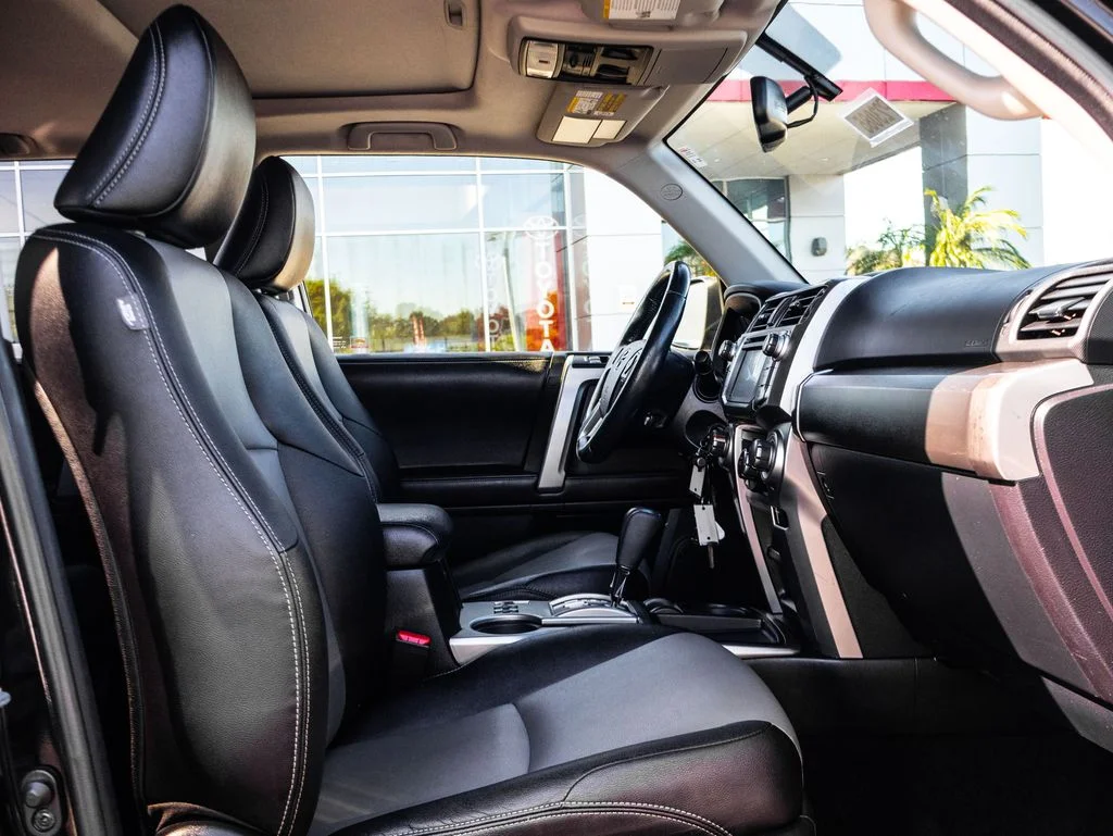 Used 2016 Black Toyota SR5 Premium image 22