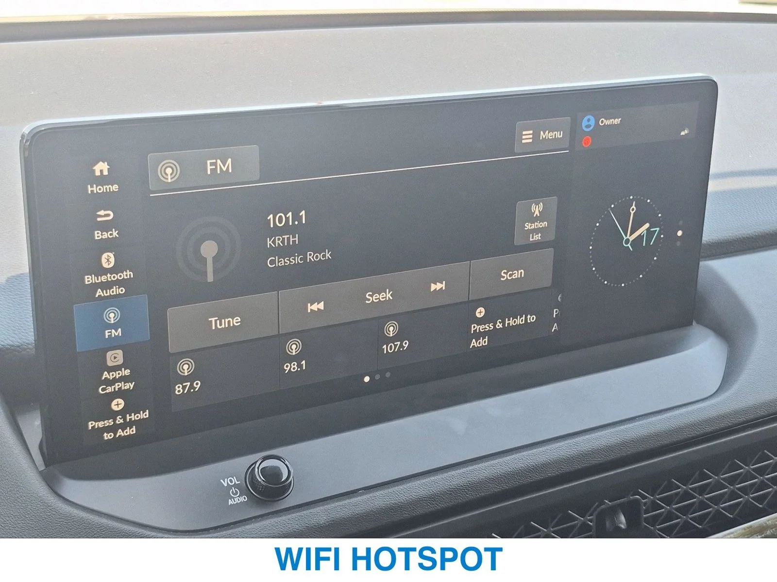 Used 2025 White Honda Sport image 17