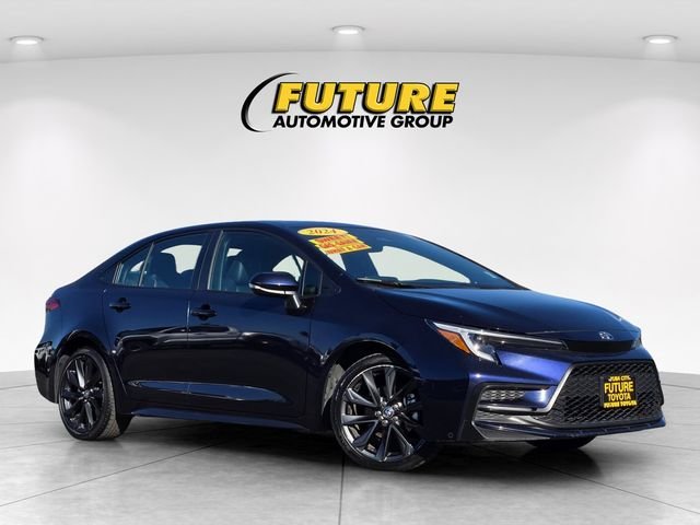 Used 2024  Toyota XSE image 1