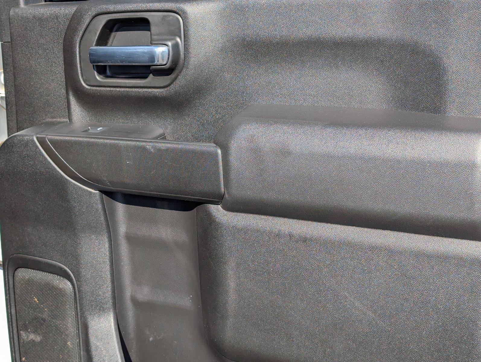 Used 2021 SUMMIT WHITE Chevrolet Custom image 36