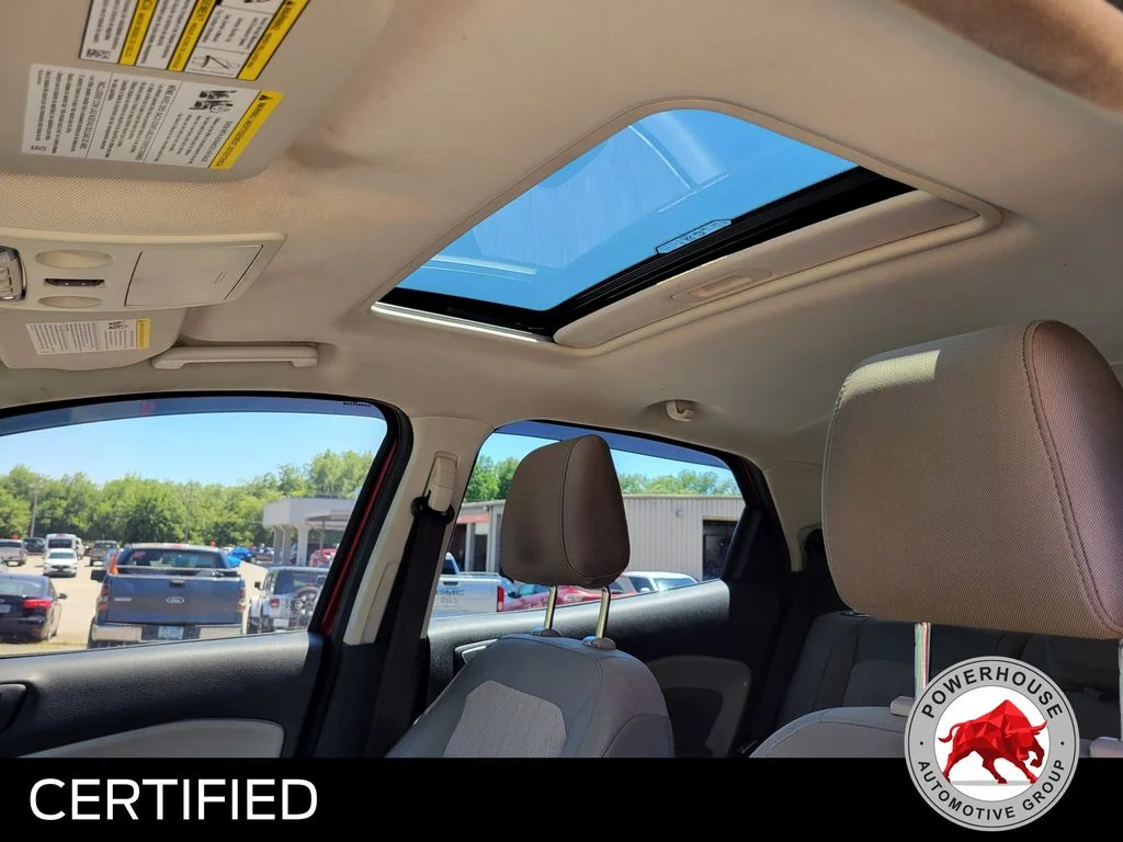 Used 2018 Red Ford SE image 24