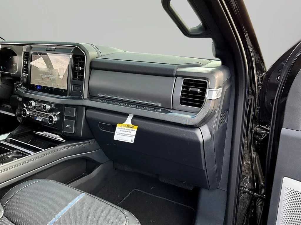 New 2025 Agate Black Metallic Ford F-250® Platinum® image 30
