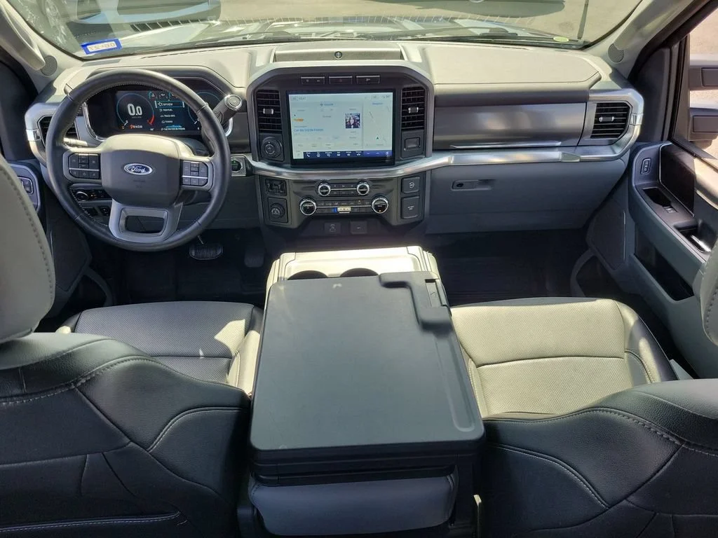 Used 2022 Black Ford LARIAT image 21