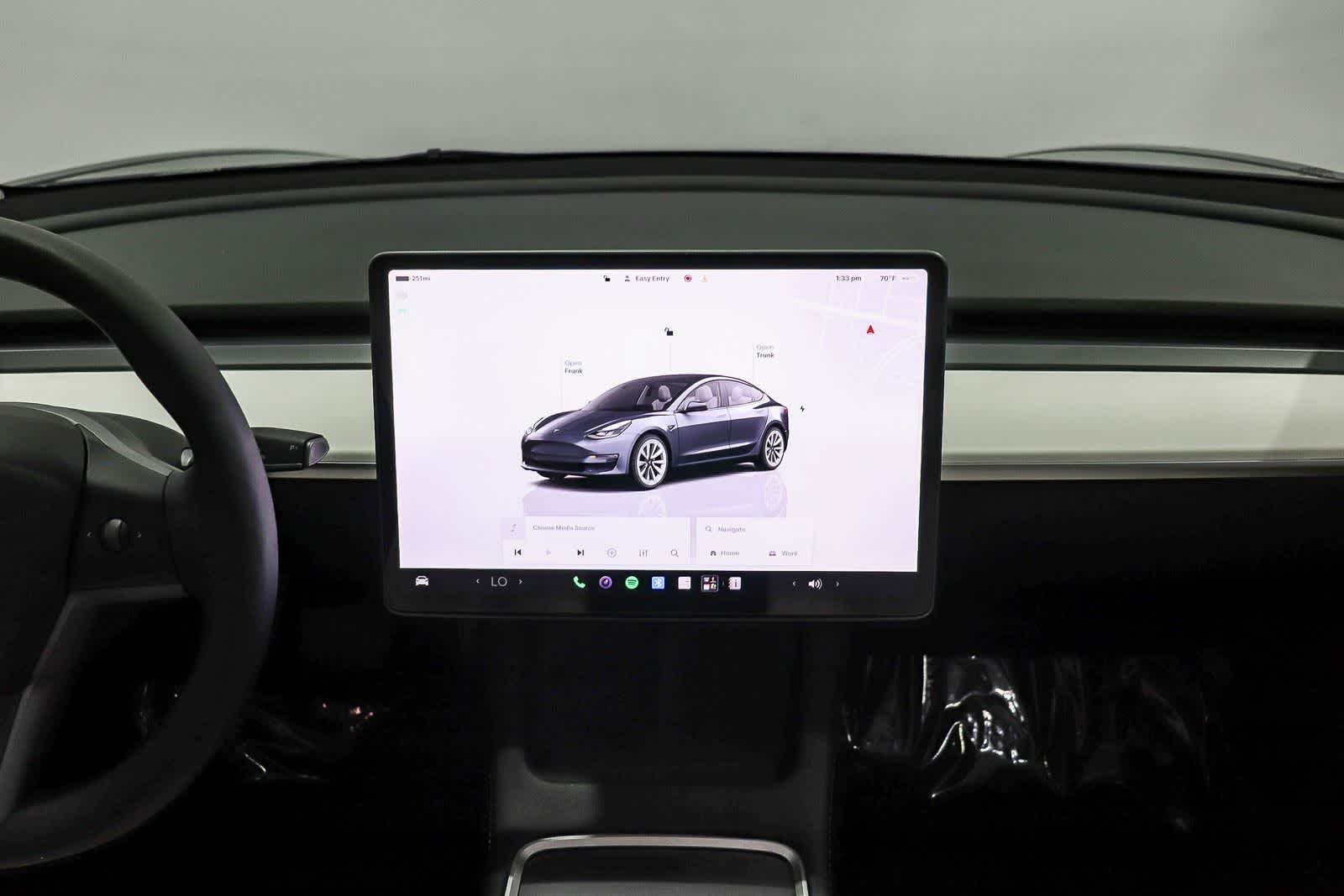 Used 2023  Tesla  image 14