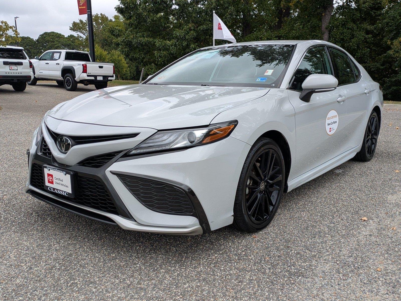 Used 2024  Toyota XSE image 8