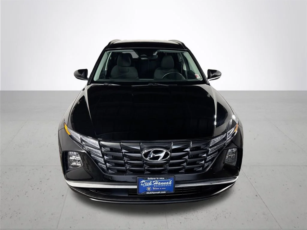 Used 2024 Black Hyundai SEL image 3