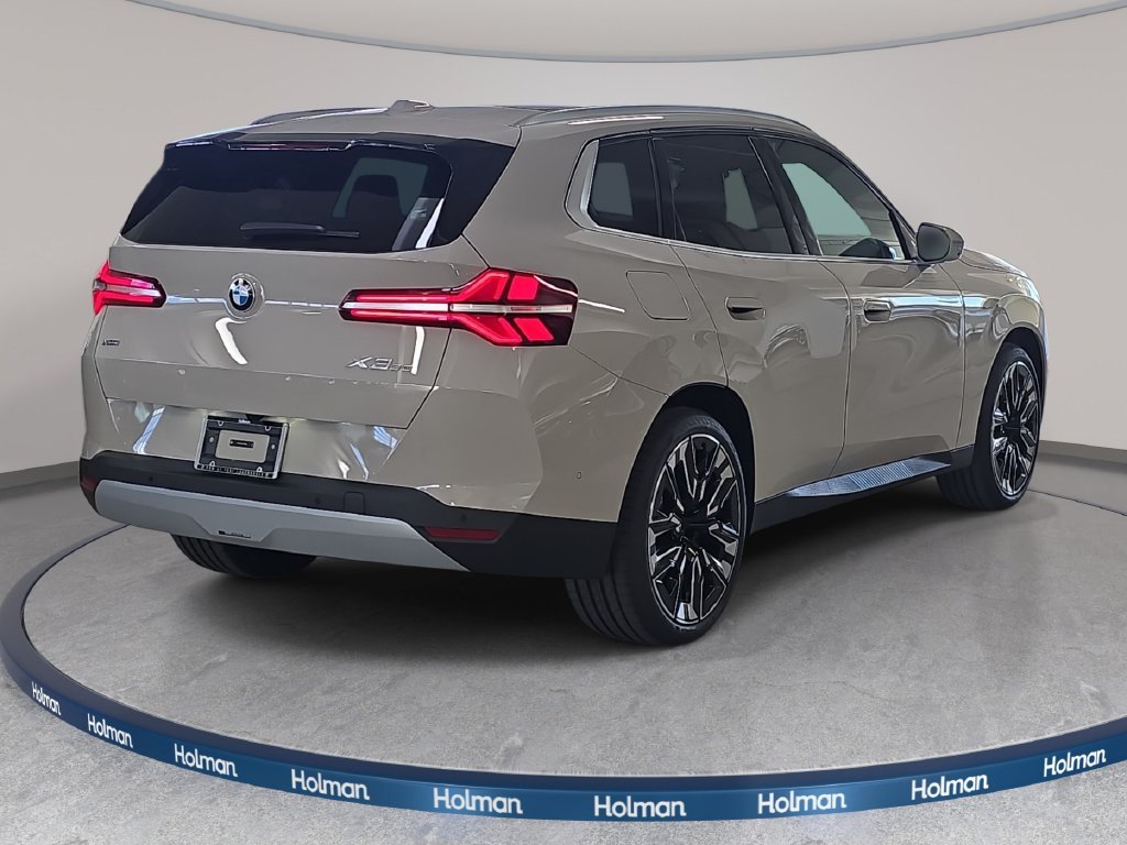 New 2026 Dune Grey Metallic BMW 30 xDrive image 4