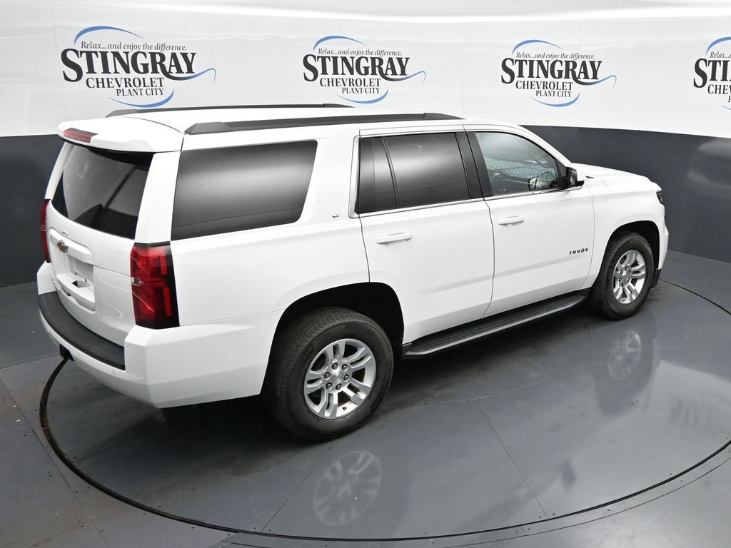 Used 2020 SUMMIT WHITE Chevrolet LT image 24