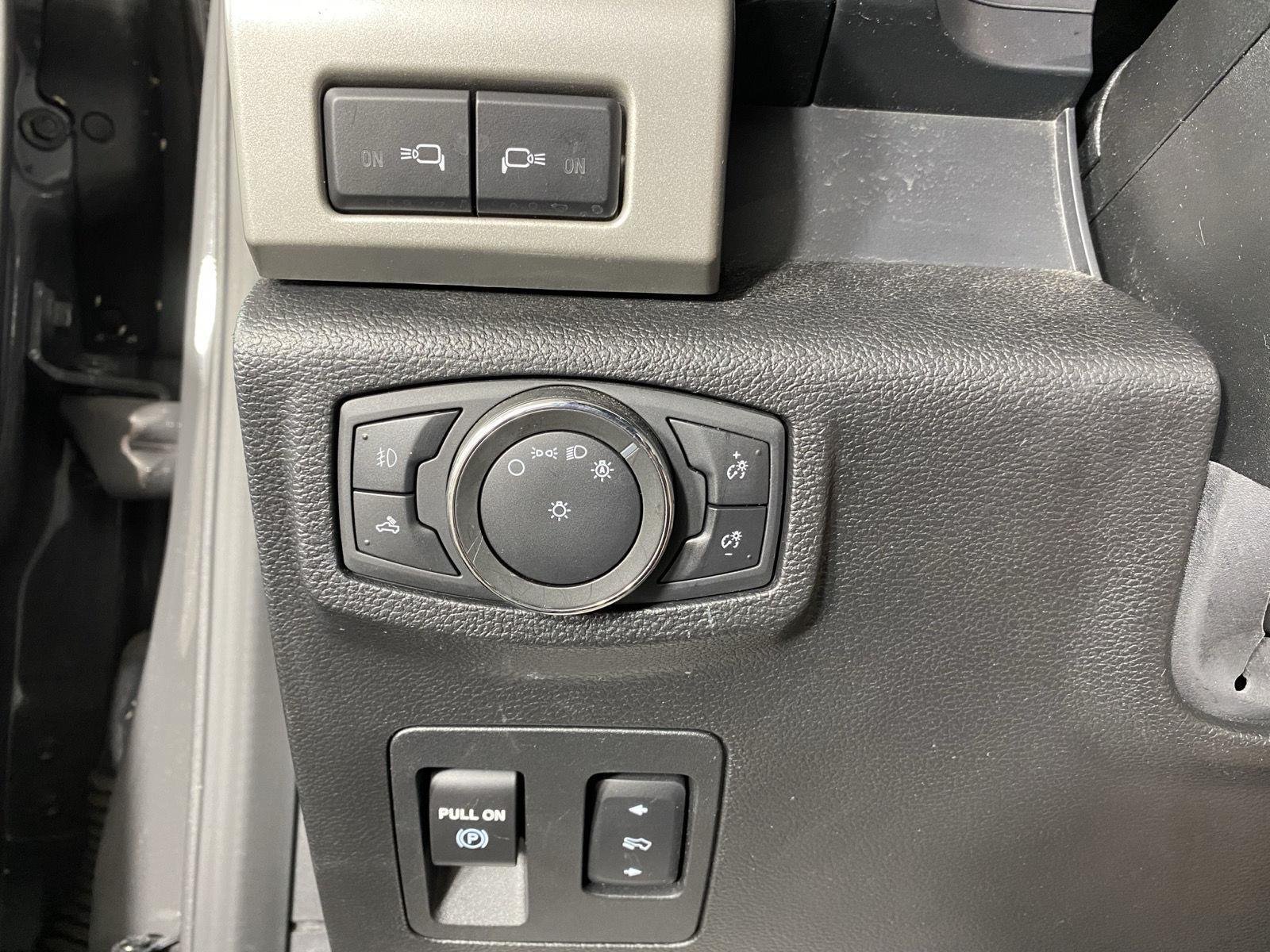 Used 2020 Lead Foot Ford LARIAT image 18