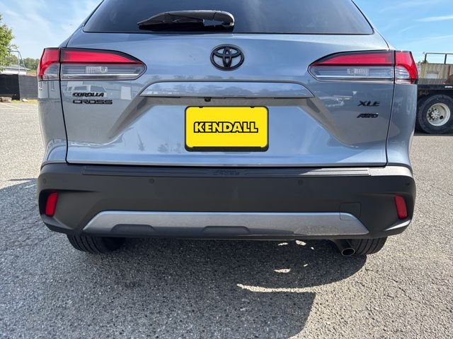 Used 2022 Celestite Toyota XLE image 30