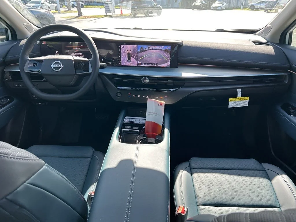 New 2026 Everest White Pearl TriCoat Nissan Platinum image 11