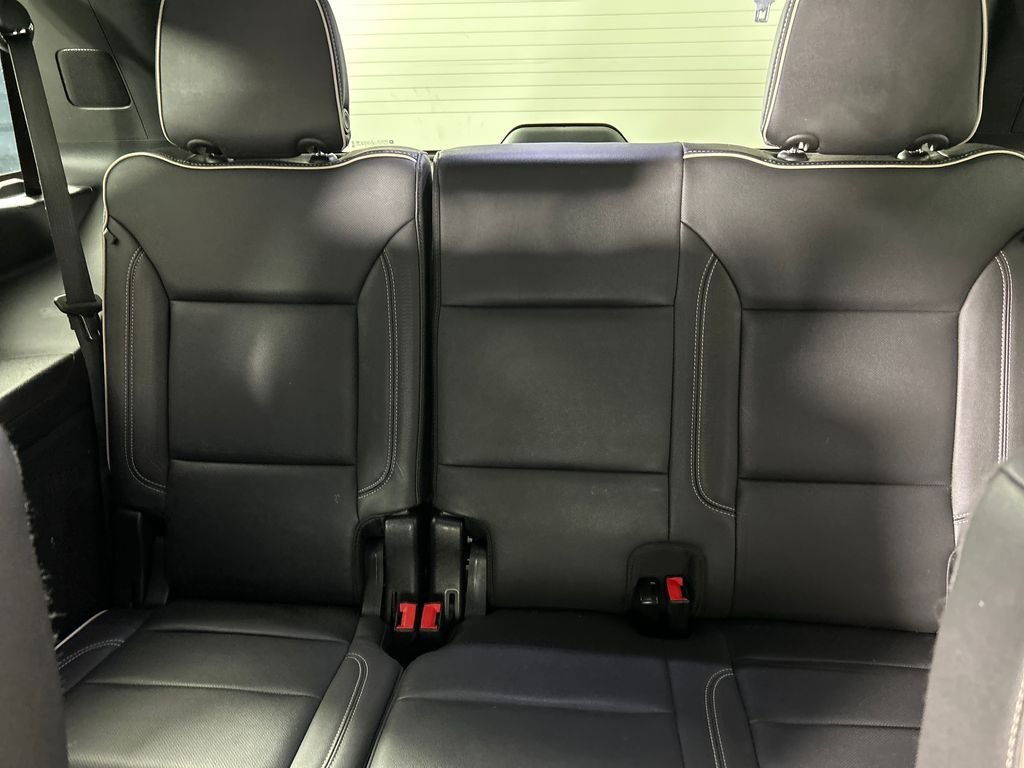 Used 2024 Black Chevrolet Premier image 21