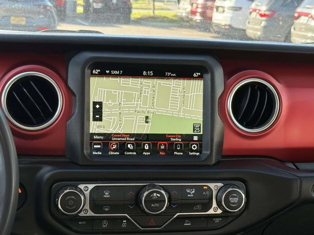 Used 2023 White Jeep Rubicon image 3