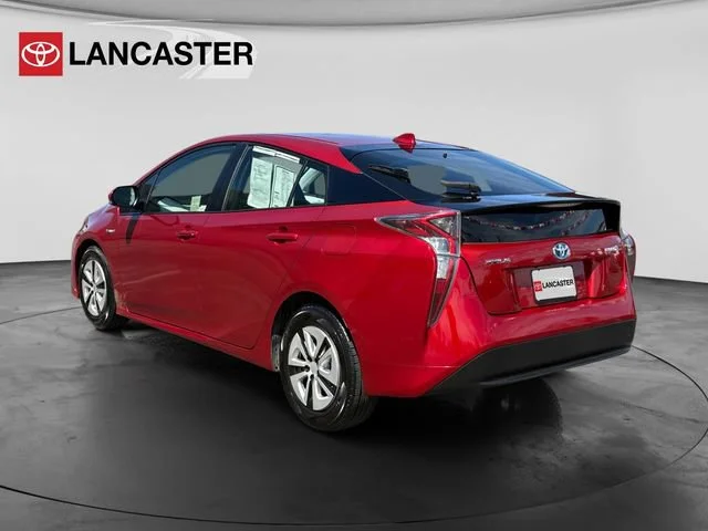 Used 2016  Toyota Two image 5
