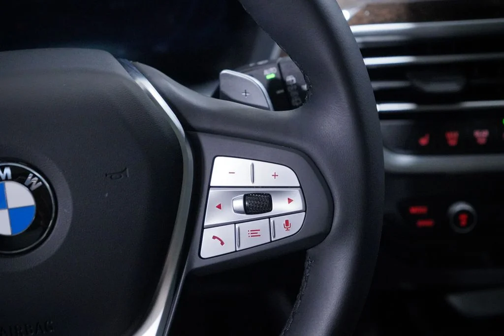 Used 2024 Alpine White BMW sDrive30i image 14