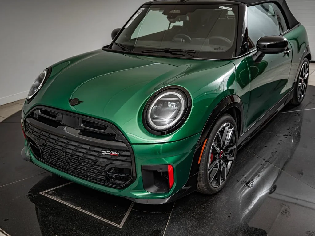 New 2026 British Racing Green MINI Iconic image 15