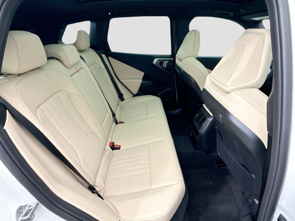 Certified Used 2026 Alpine White BMW 30 xDrive image 21