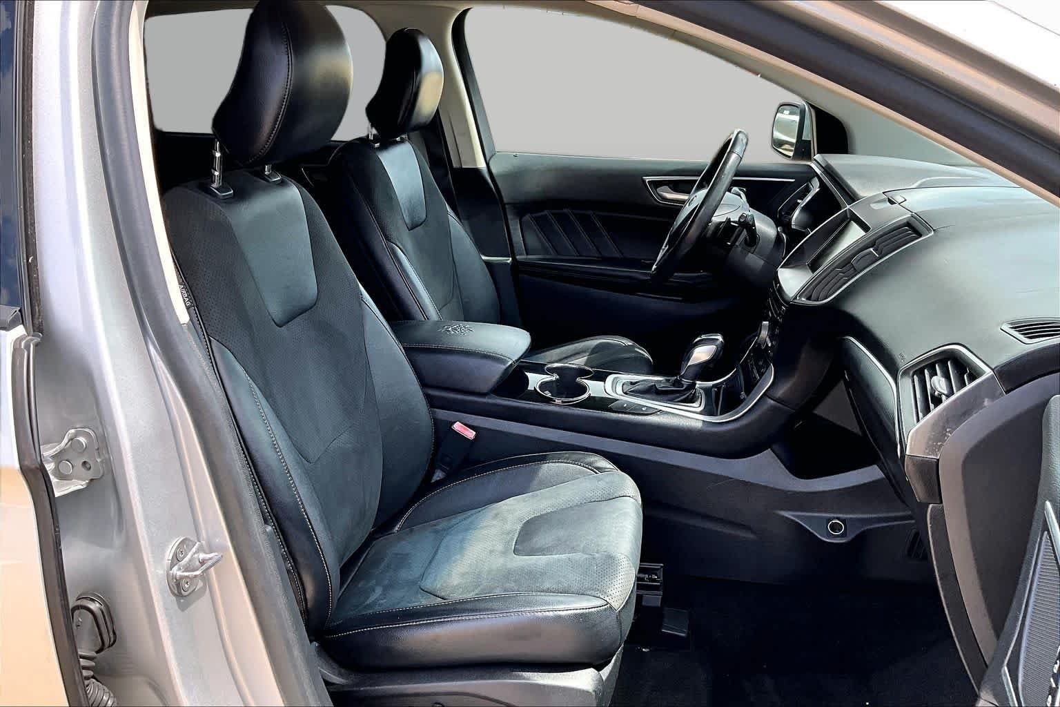 Used 2015 Ingot Silver Metallic Ford Sport image 9