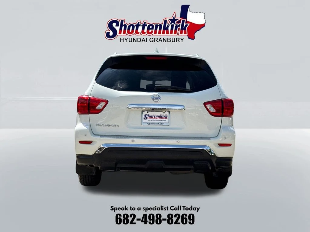 Used 2020 Glacier White Nissan S image 7