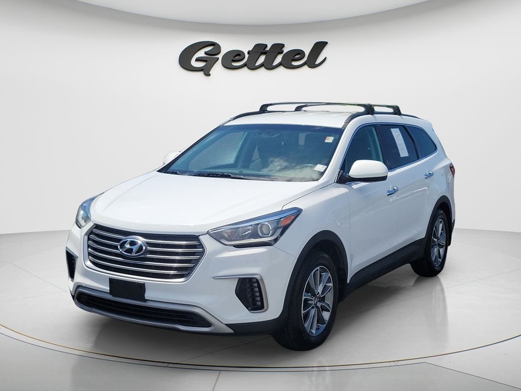 Used 2017 White Hyundai SE image 1