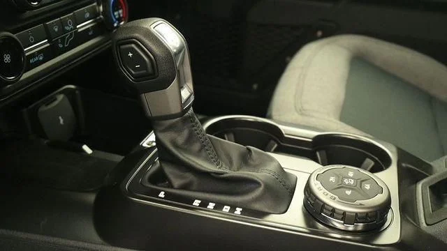 New 2026 Avalanche Gray Ford Base image 15