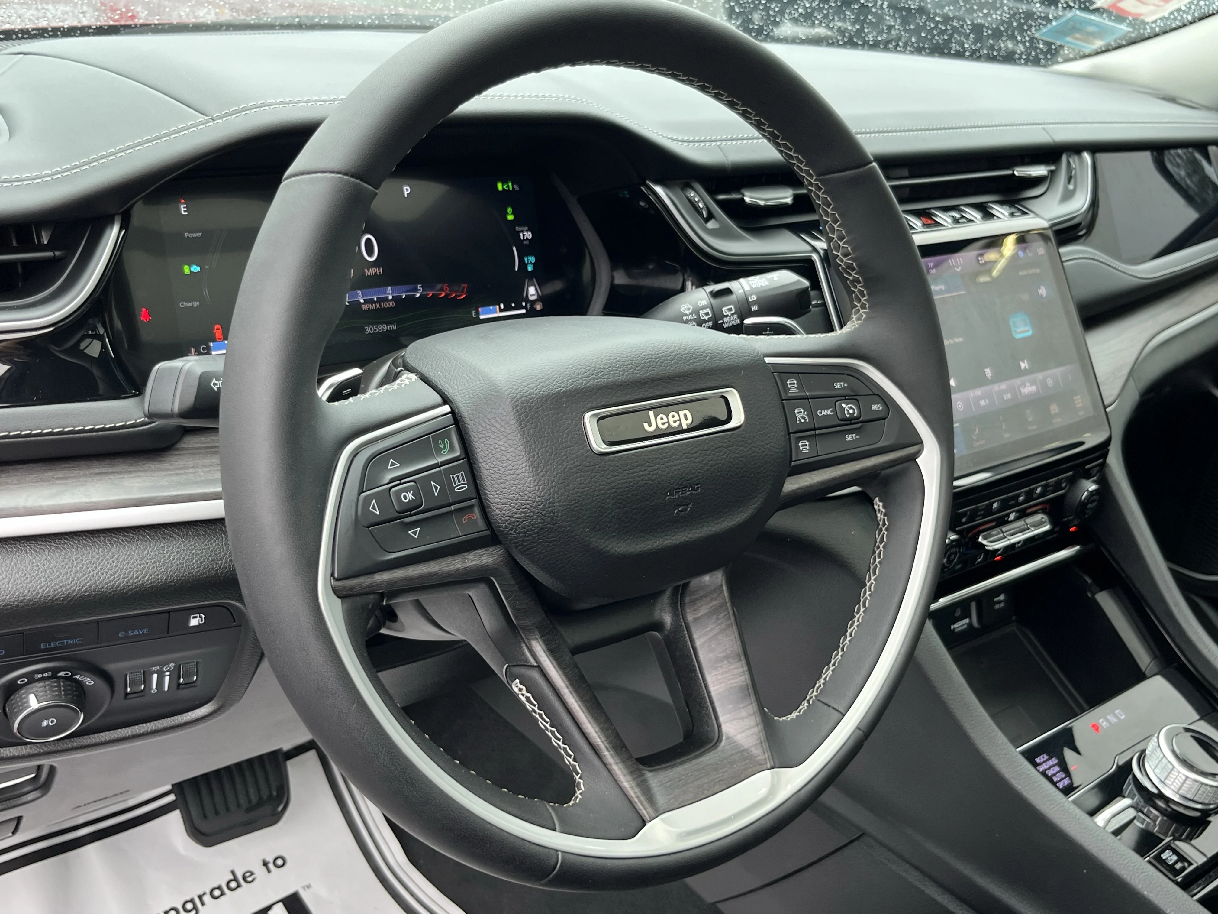 Used 2023 Velvet Jeep 4xe image 27