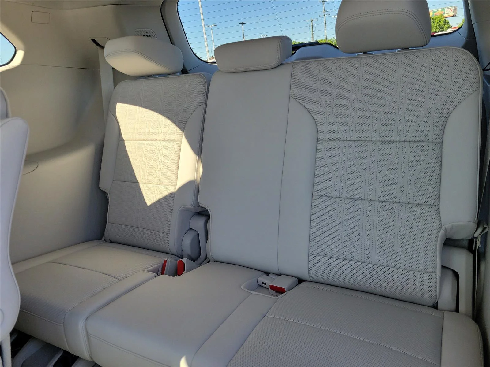 2026 Buick Enclave Avenir - Photo 15