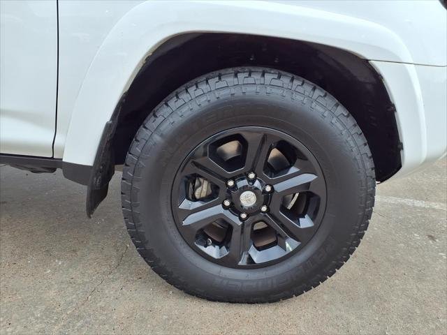 Certified Used 2023 ICE CAP Toyota  image 10