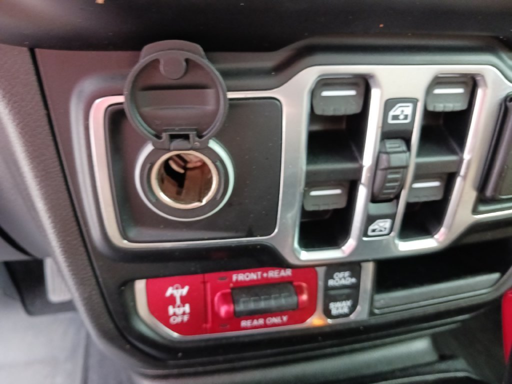 Used 2020 Red Jeep Rubicon image 26