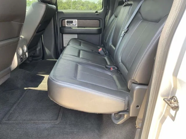 Used 2014 Silver Ford Lariat image 10