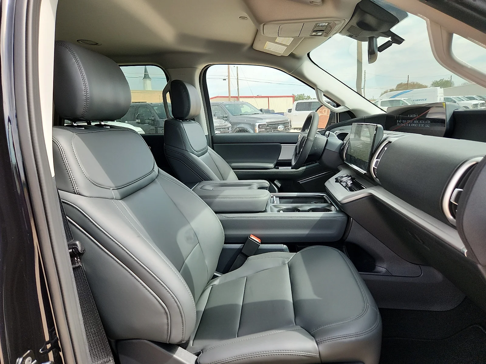 New 2027 Agate Black Metallic Ford MAX Active image 20
