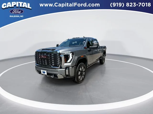 Used 2025 Silver GMC Denali image 4