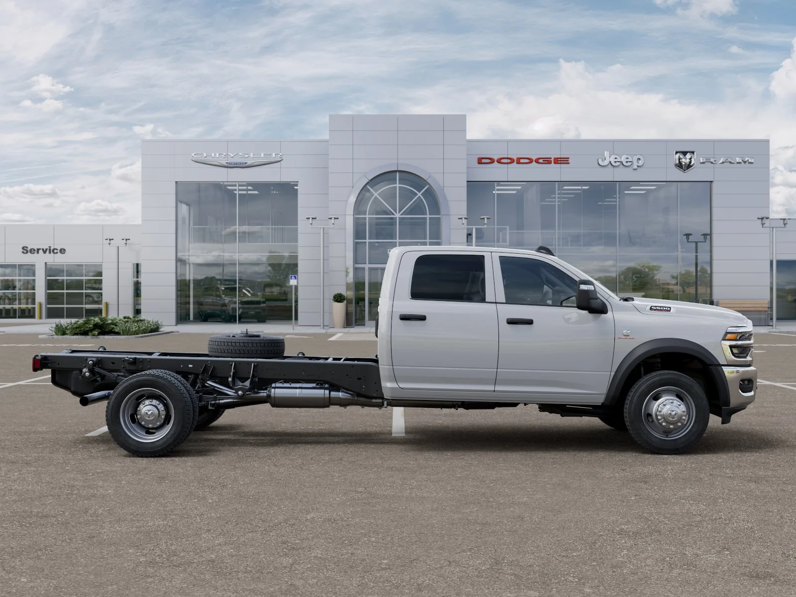 New 2025 Bright White Clear-Coat Exterior Paint RAM Tradesman image 12
