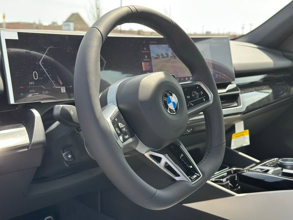 New 2026 Dark Graphite Metallic BMW 530i xDrive image 17