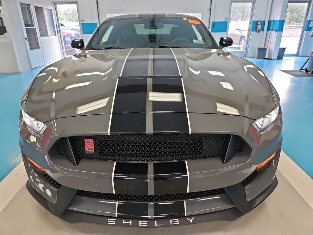 Used 2018 Grey Ford Shelby GT350 image 2