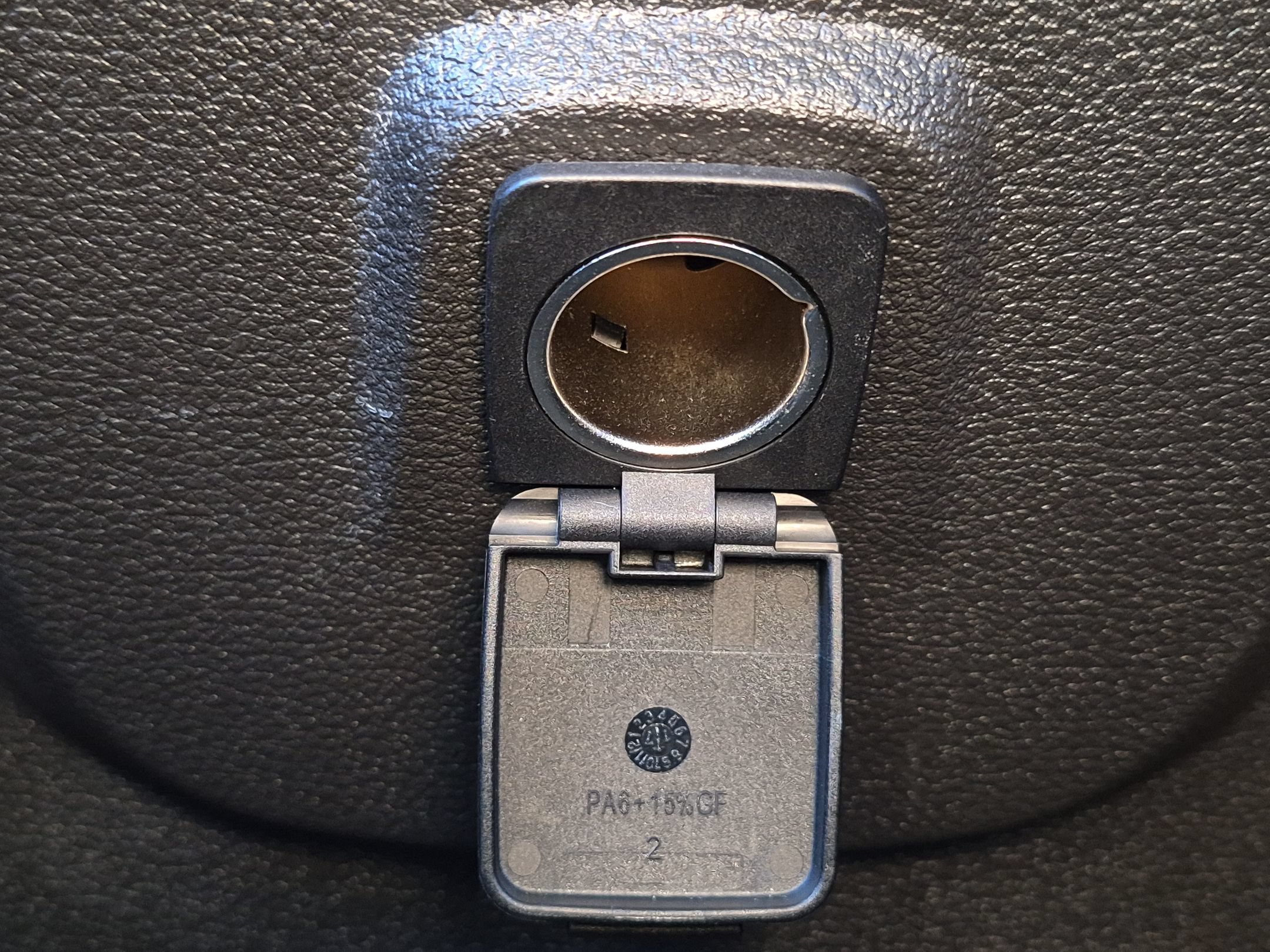Used 2018 Lightning Blue Metallic Ford SE image 29