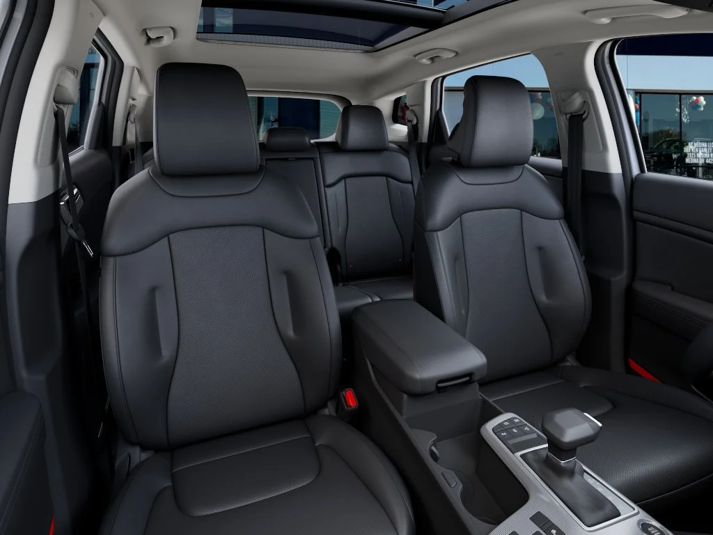 New 2027 Glacial White Pearl Kia EX image 15