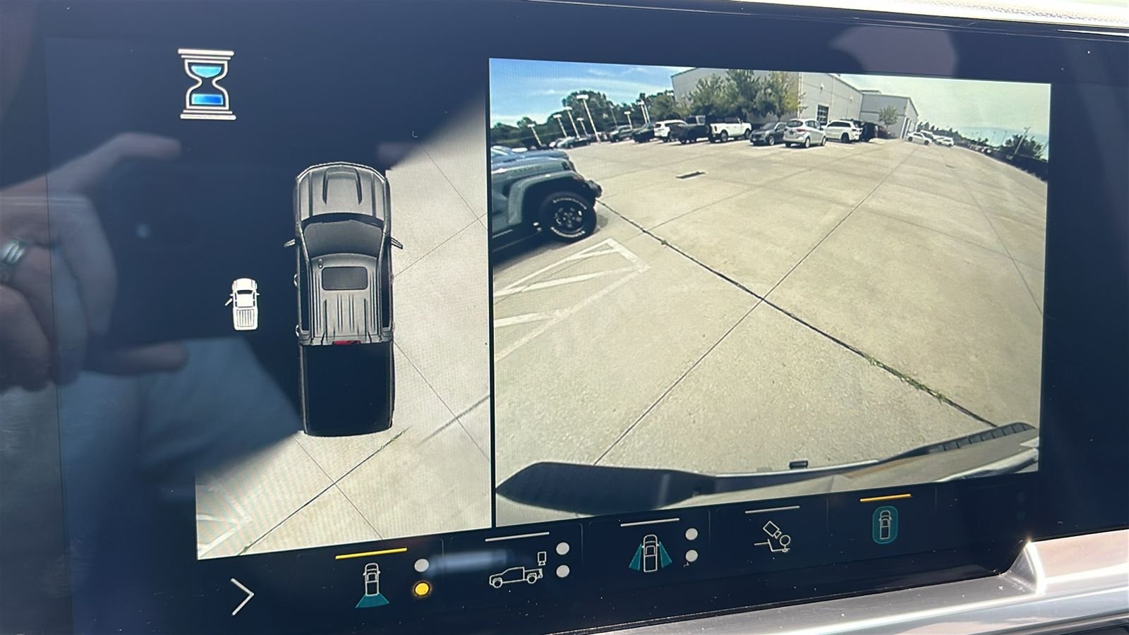 Used 2022 Blue Chevrolet LTZ image 28