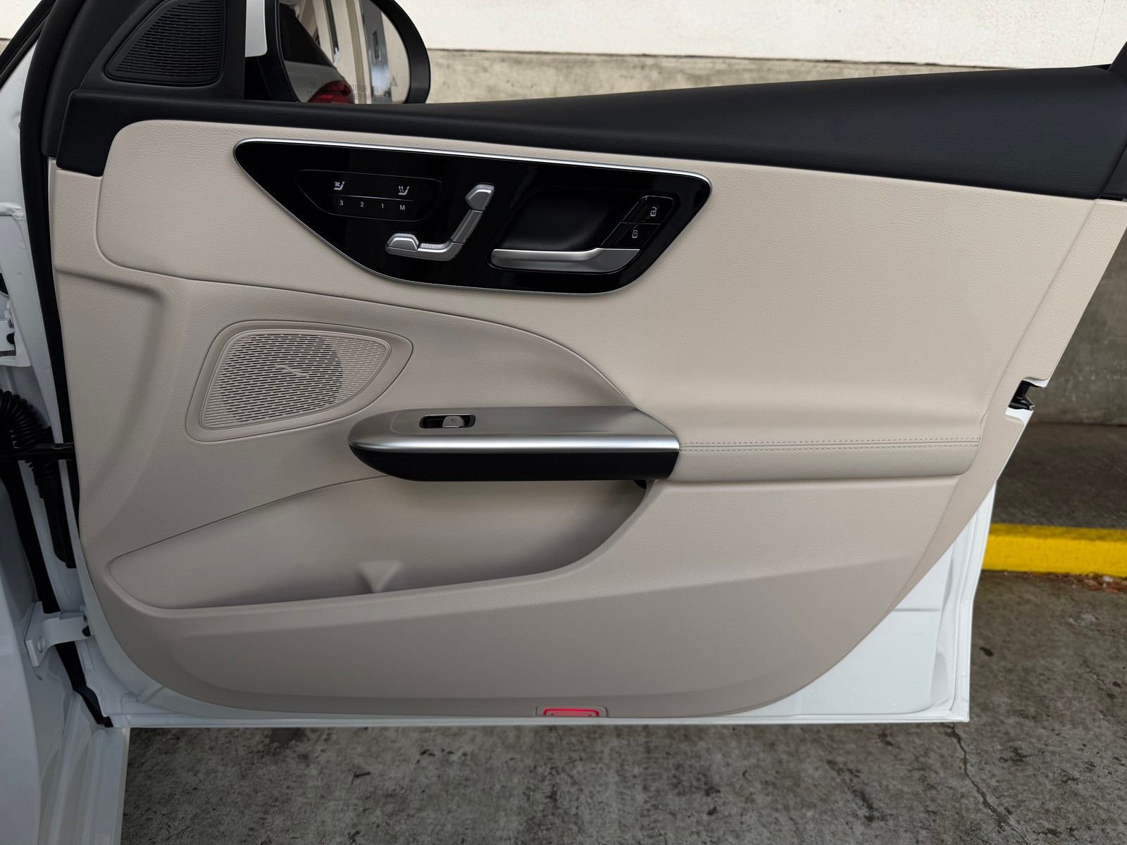 New 2026 Polar White Mercedes-Benz C 300 image 19