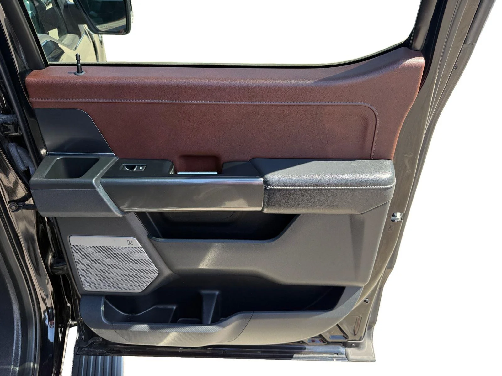 Used 2023 Agate Black Ford LARIAT image 23