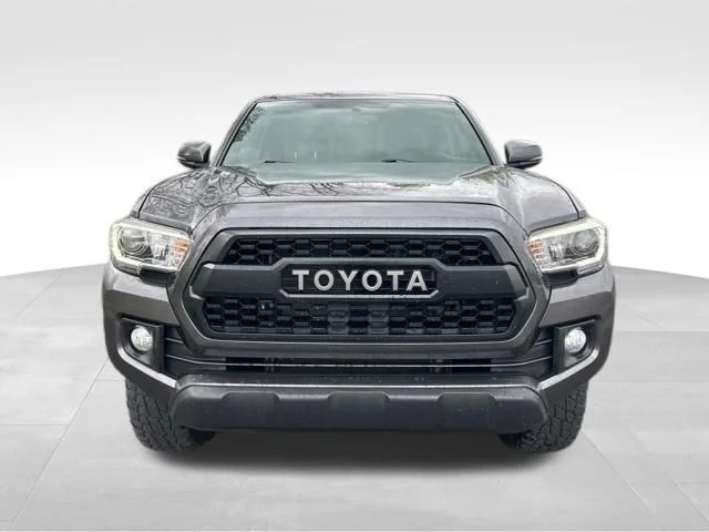 Used 2016 Gray Toyota TRD Off-Road image 8