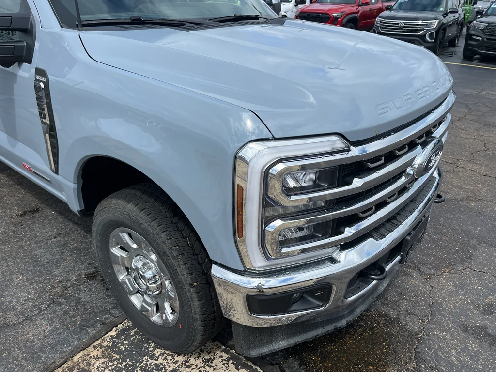 New 2026 Glacier Gray Metallic Tri-Coat Ford F-250® King Ranch® image 11