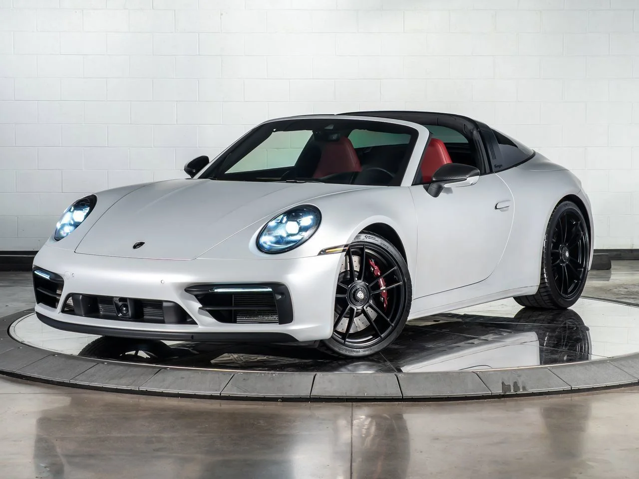 Used 2024 Silver Porsche Targa 4 GTS image 1