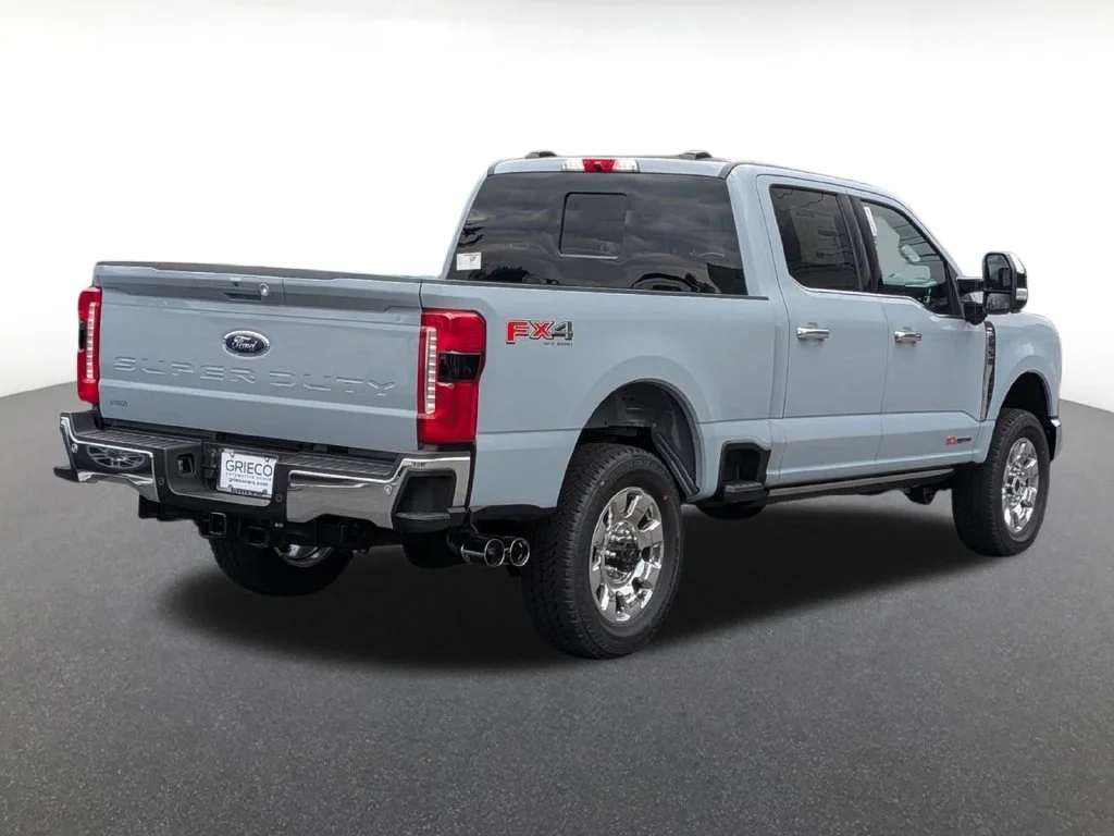 New 2026 Gray Ford Lariat image 3
