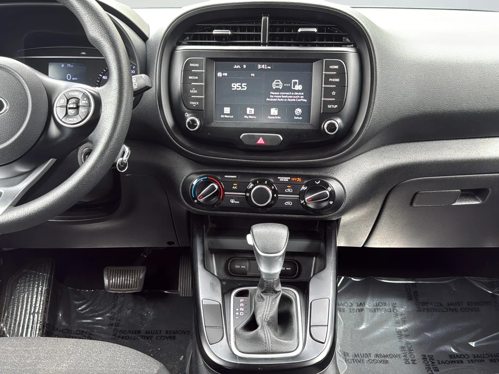 Used 2021 Black Kia S image 14