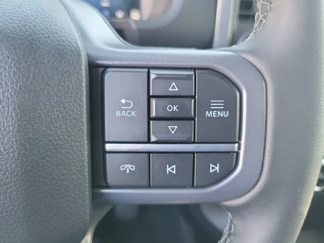 New 2026 Oxford White Ford XLT image 32